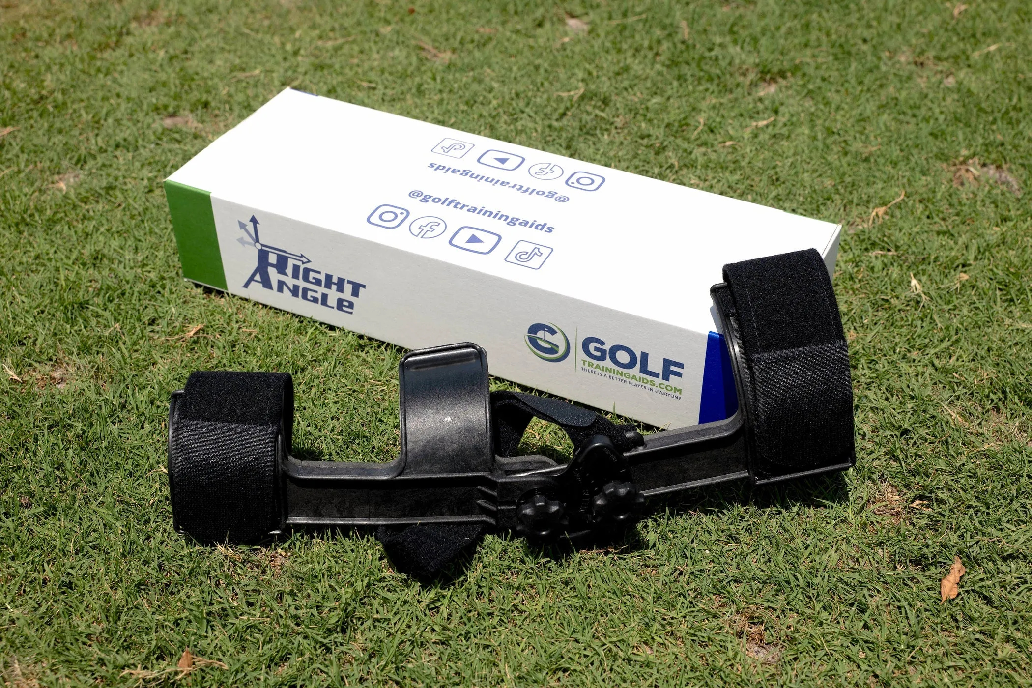 Right Angle 2 Golf Swing Elbow Brace. Full Swing & Short Game Golf Training Aid